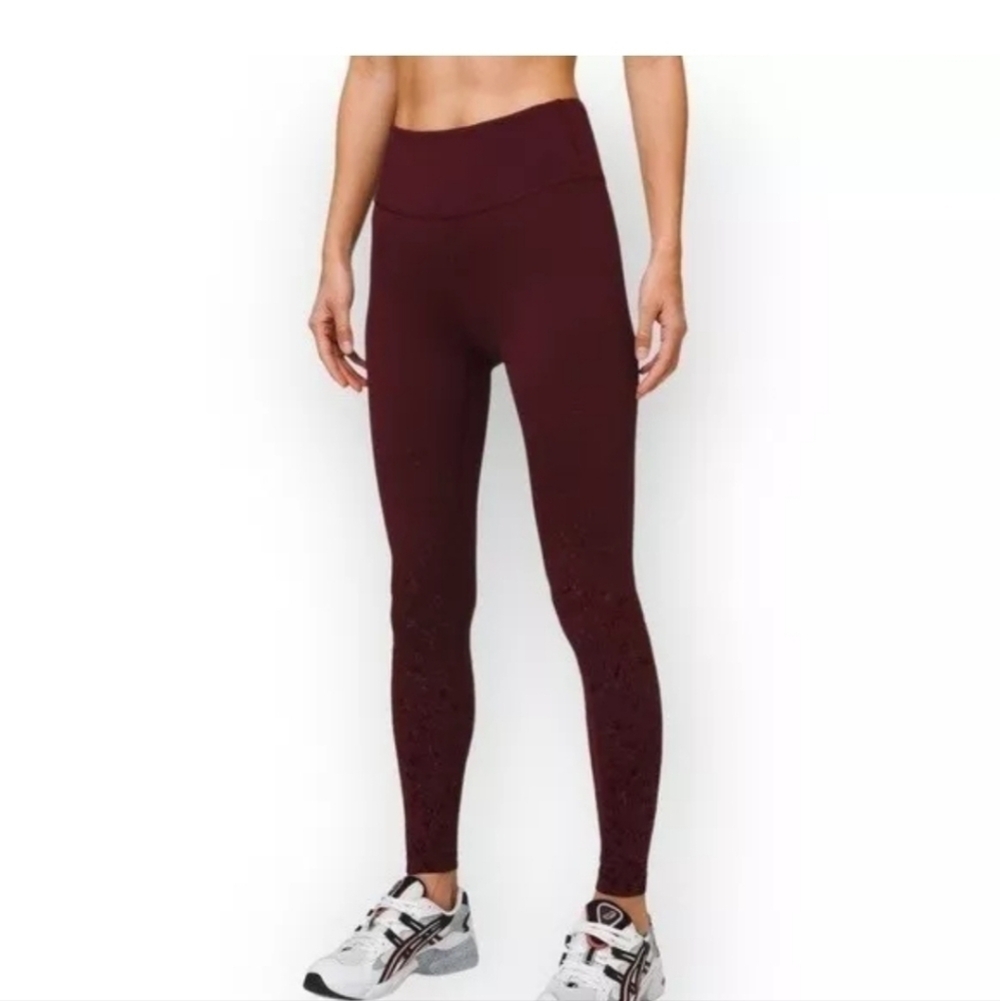 Lululemon Woman's Speed Wunder Mid-Rise Tight 28" Speckle Shine Sz 4 Garnet